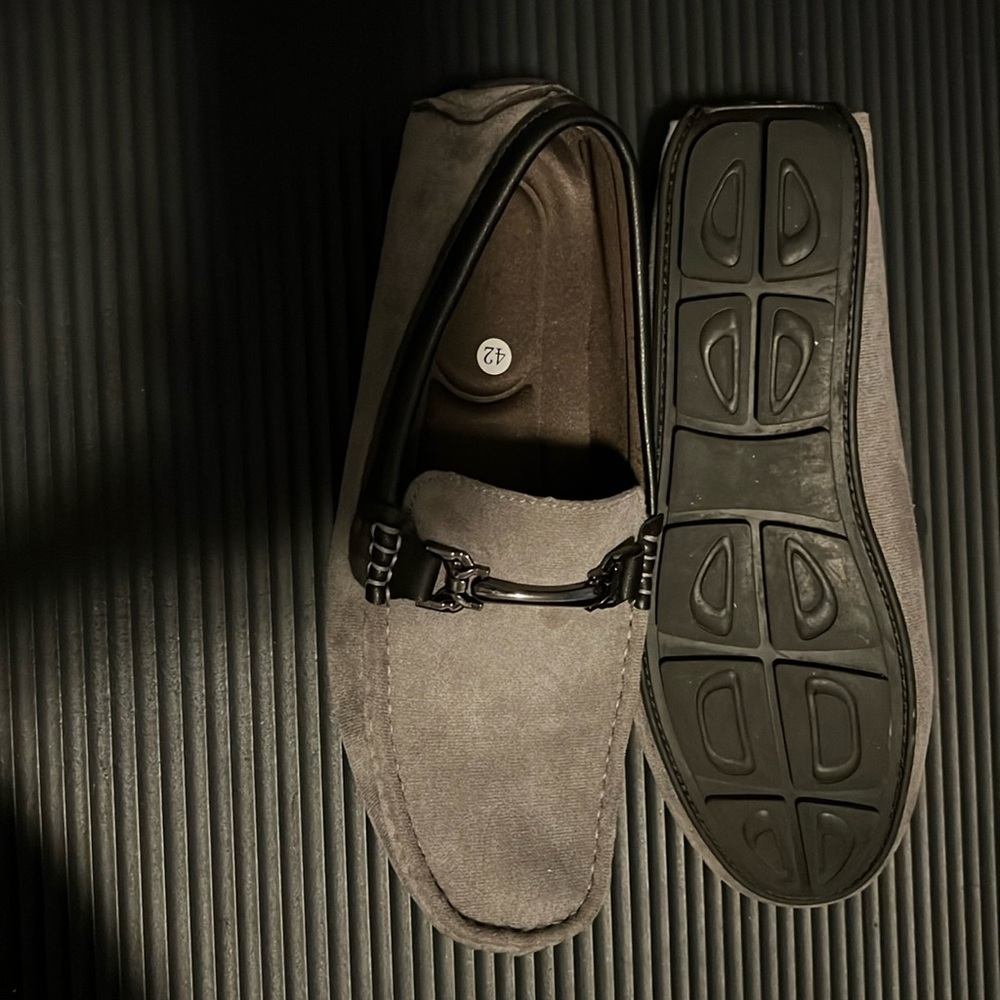 Men’s slip on loafers